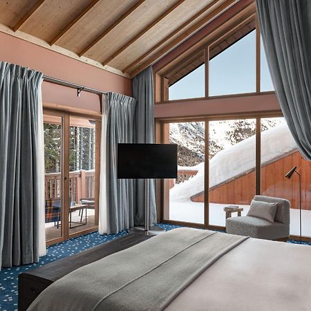 Hotel Le Coucou Meribel Exterior photo