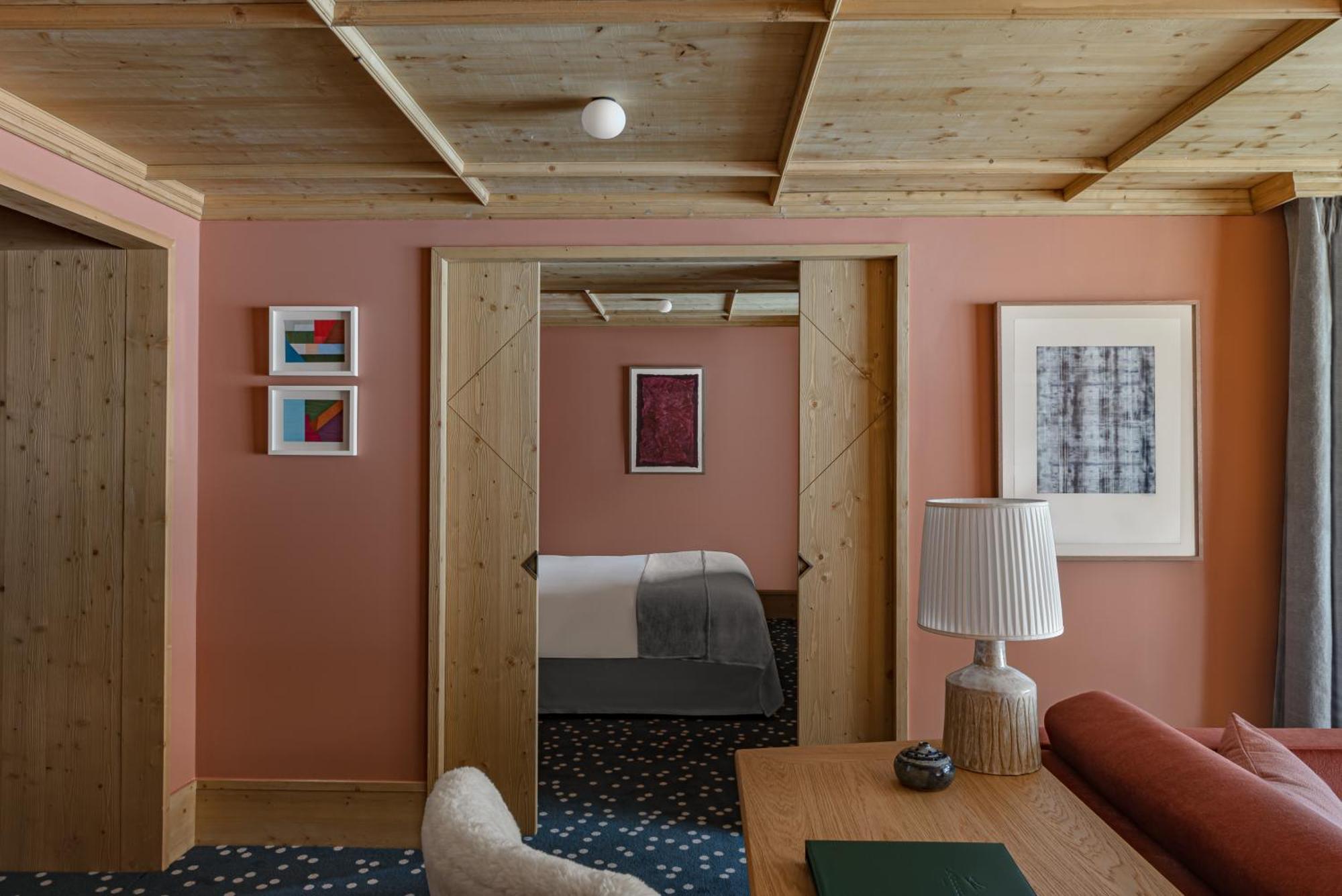 Hotel Le Coucou Meribel Exterior photo